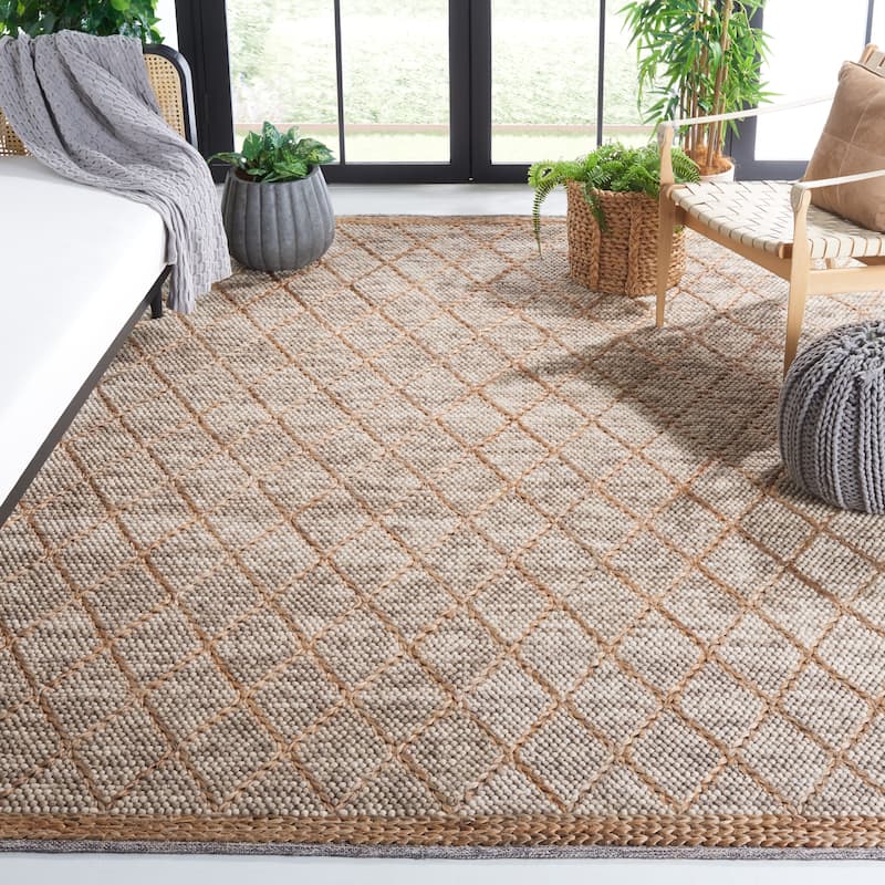 SAFAVIEH Handmade Natura Adorata Trellis Wool Rug - 8' x 10' - Brown/Natural - Rectangle