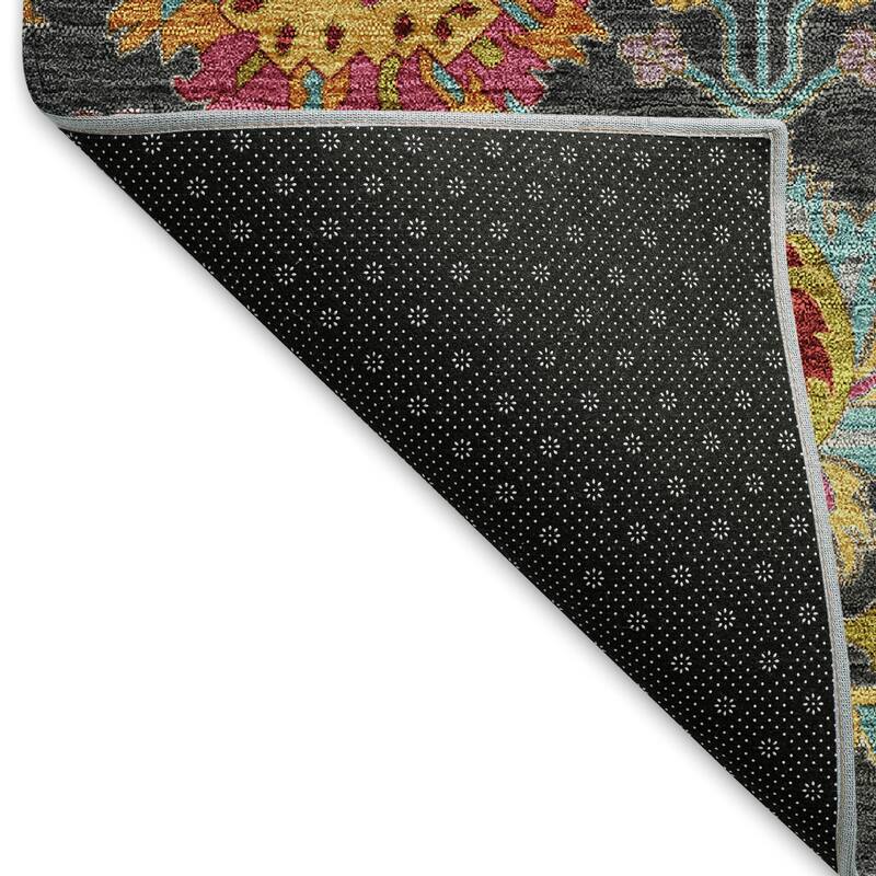 Machine Washable Indoor/ Outdoor Traditional Kashan Chantille Rug