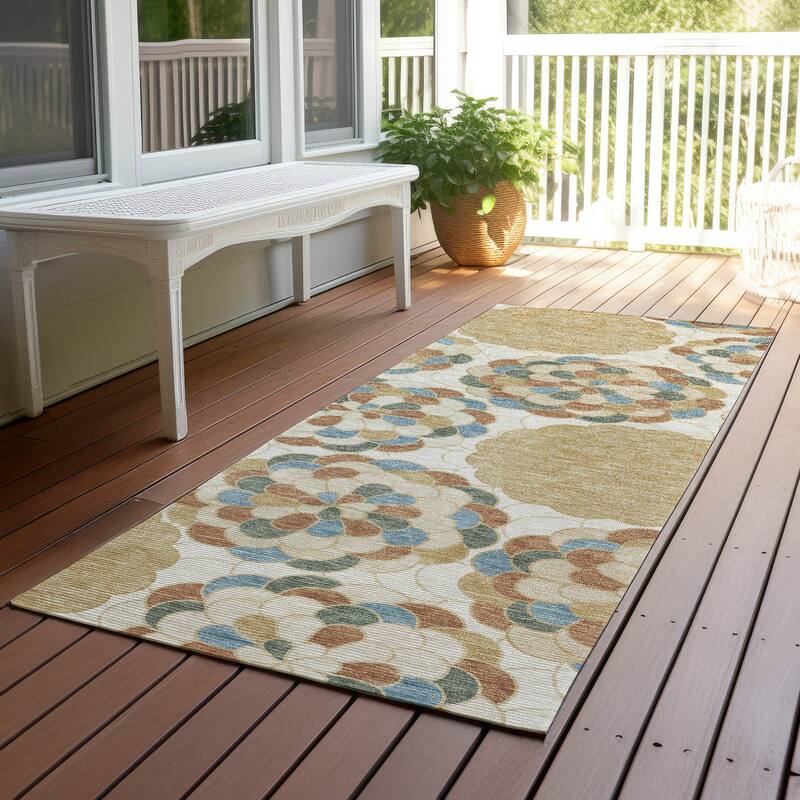 Machine Washable Indoor/ Outdoor Mosaic Cluster Chantille Rug - Beige - 2'3" x 7'6"