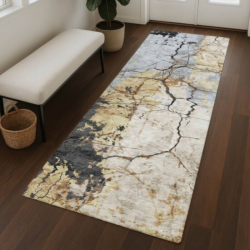 Machine Washable Indoor/ Outdoor Modern Crackle Chantille Rug