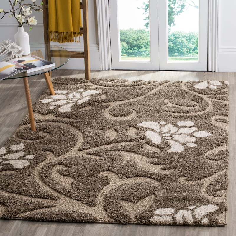 SAFAVIEH Florida Shag Nanny Floral Scroll 1.2-inch Thick Rug - 4' x 6' - Smoke/Beige - Rectangle