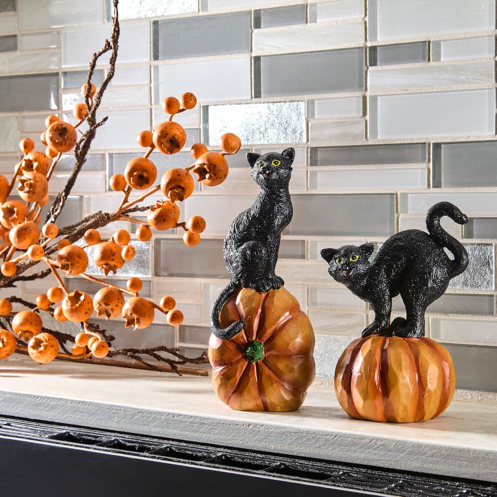 5-6.5" Resin Pumpkin Cat Set of 2