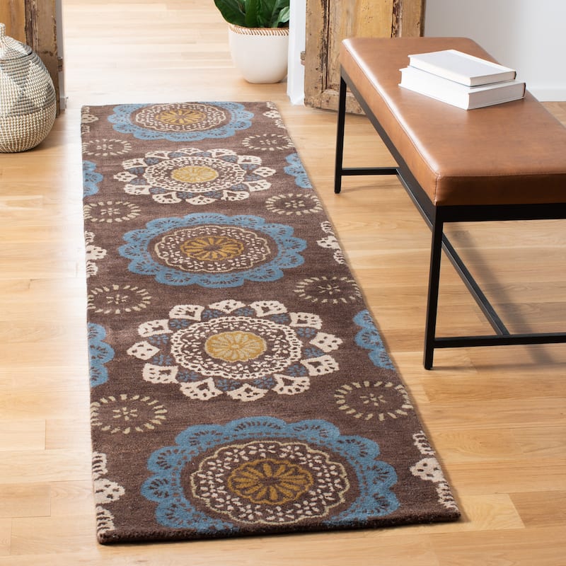 SAFAVIEH Handmade Wyndham Tangela Modern Wool Rug - 2'3" x 9' Runner - Eggplant/Multi