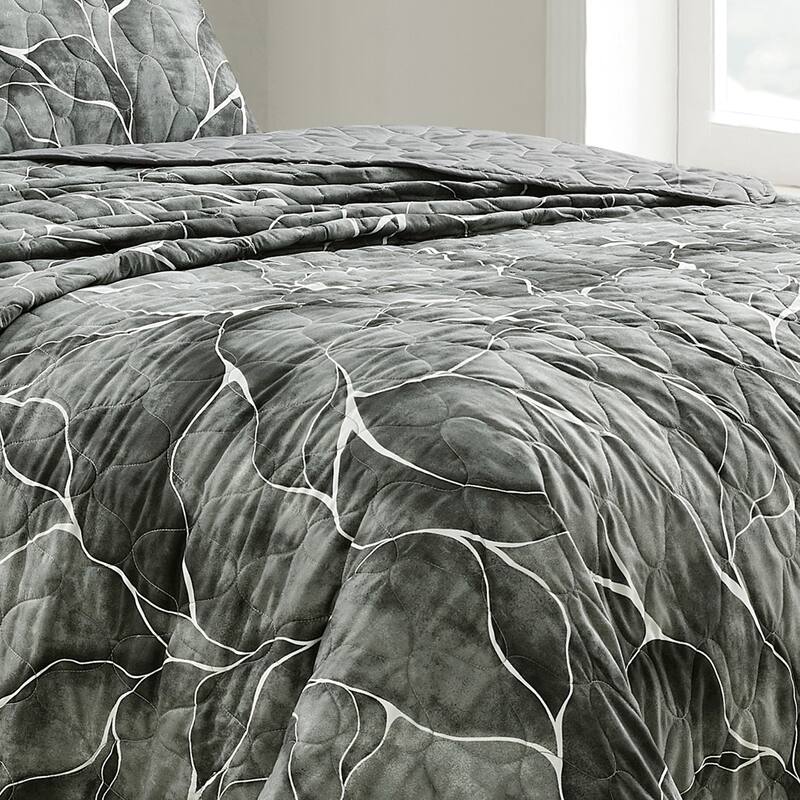 Arelli Luxury 3 Piece Bedspread
