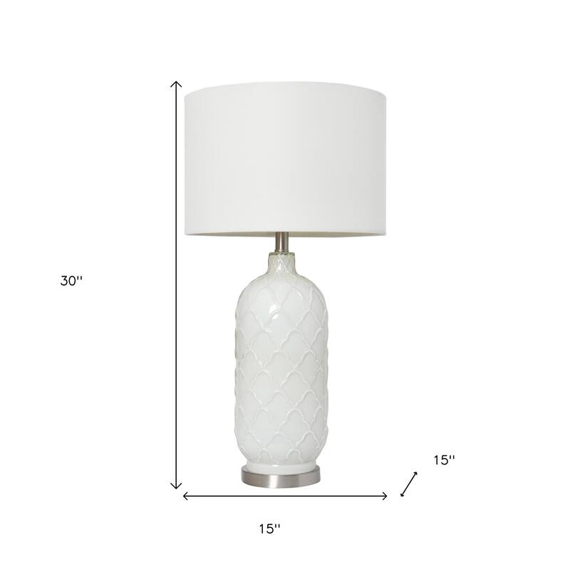 HomeRoots 30" White And Nickel Glass Quatrefoil Table Lamp With White Drum Shade - 15.00 in. x 30.00 in. x 15.00 in.