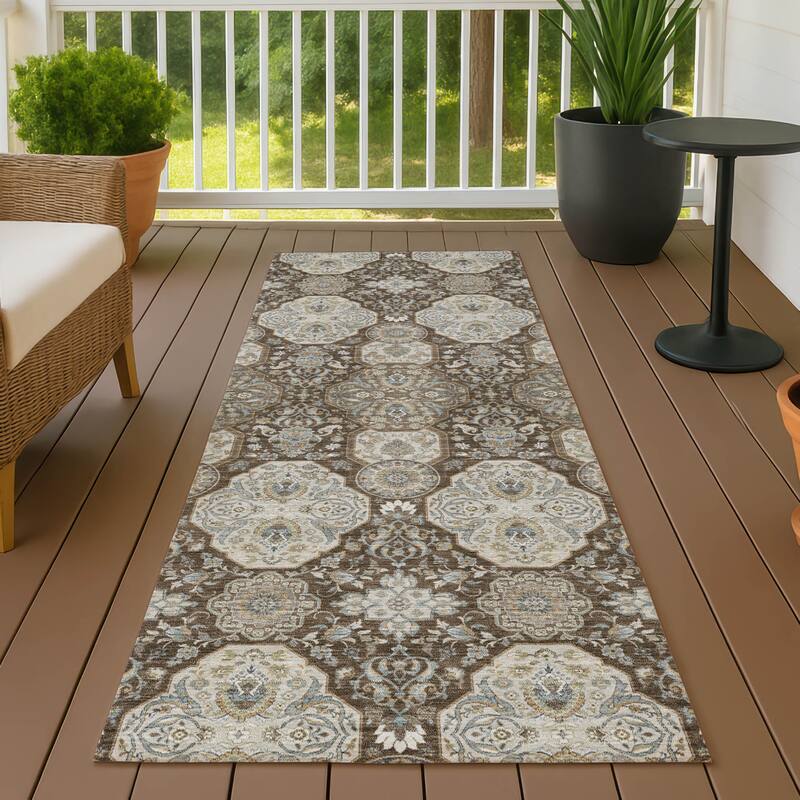 Machine Washable Indoor/ Outdoor Global Budden Chantille Rug - Chocolate - 2'3" x 7'6"