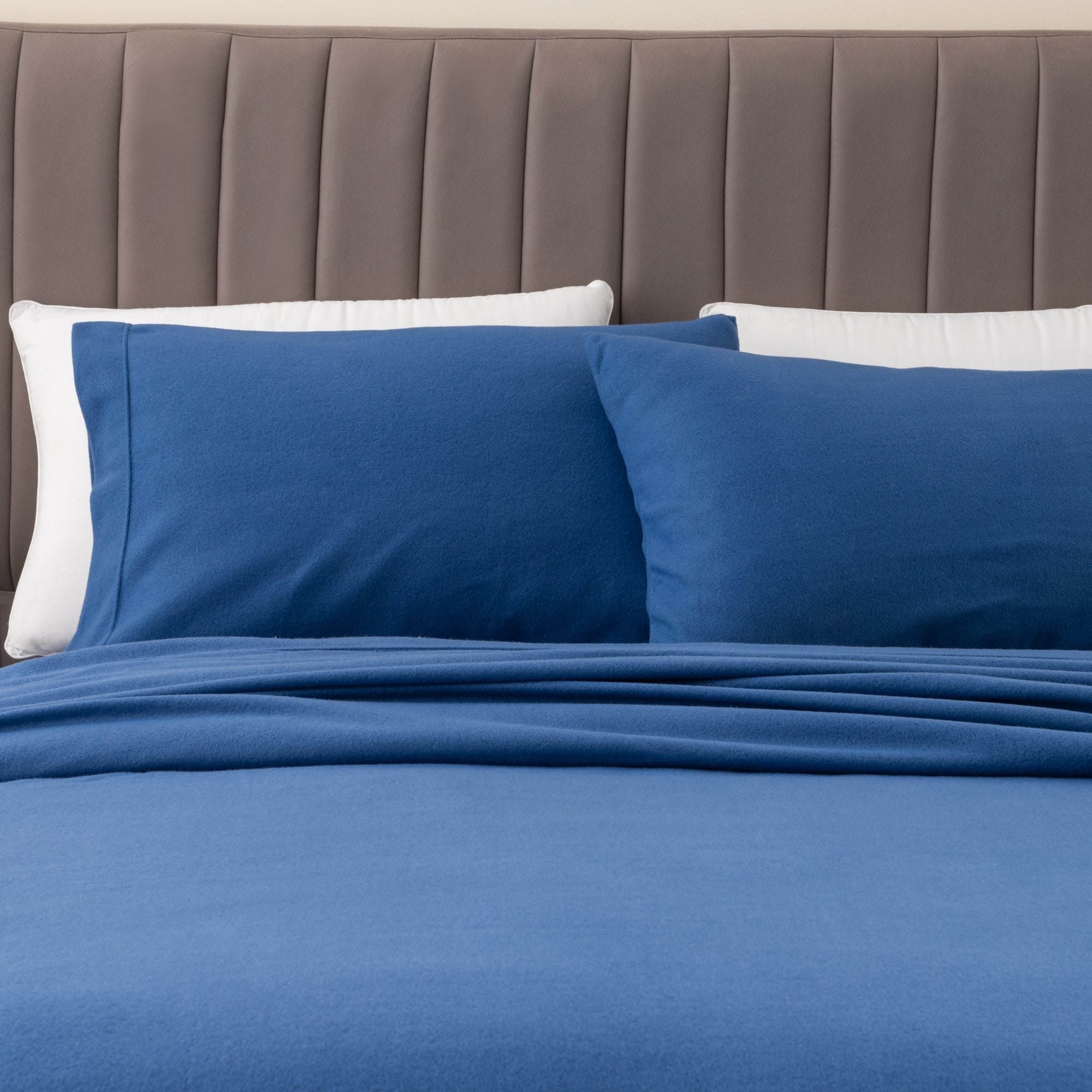 Premium Super Soft Extra Plush Fleece Sheet Set - Picture 26 of 37