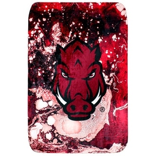 Razorback Rugs Arkansas Razorbacks Sublimated Soft Throw Blanket - Bed Bath & Beyond ...