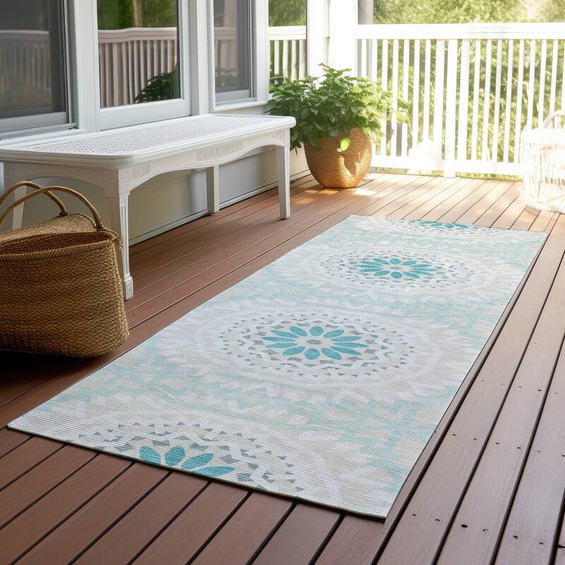 Machine Washable Indoor/ Outdoor Chantille Boho Global Rug