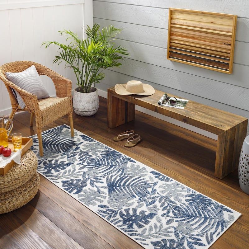Livabliss Cabo Casual Palm Indoor/ Outdoor Area Rug