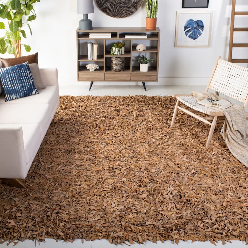 SAFAVIEH Handmade Leather Shag Doinita Modern Decorative Rug - 8' x 10' - Light Gold
