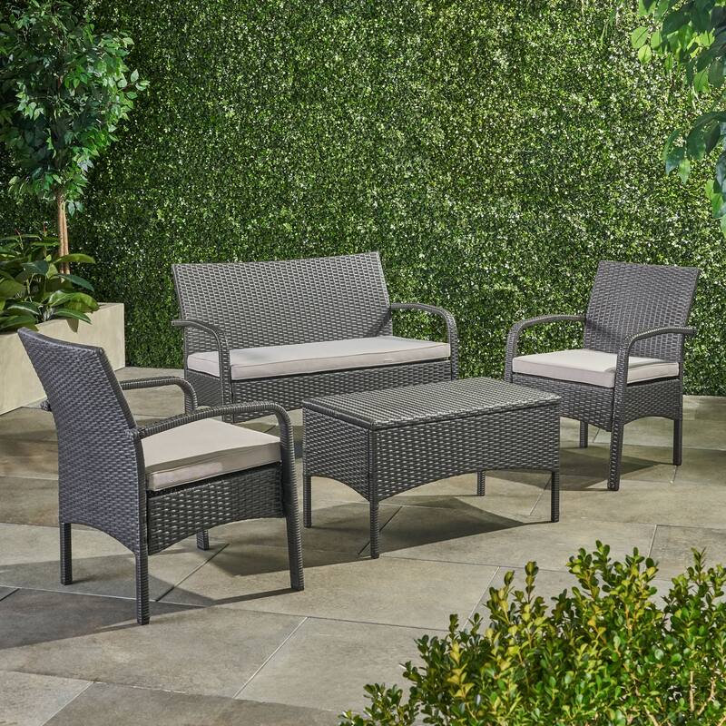 4PC Comfortable Outdoor Chat Set for Relaxing and Socializing