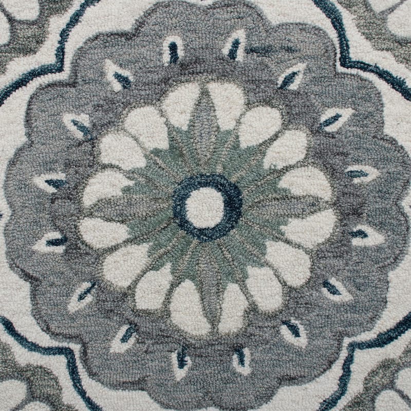 Sevita Ivory/Grey Suzani Round Area Rug