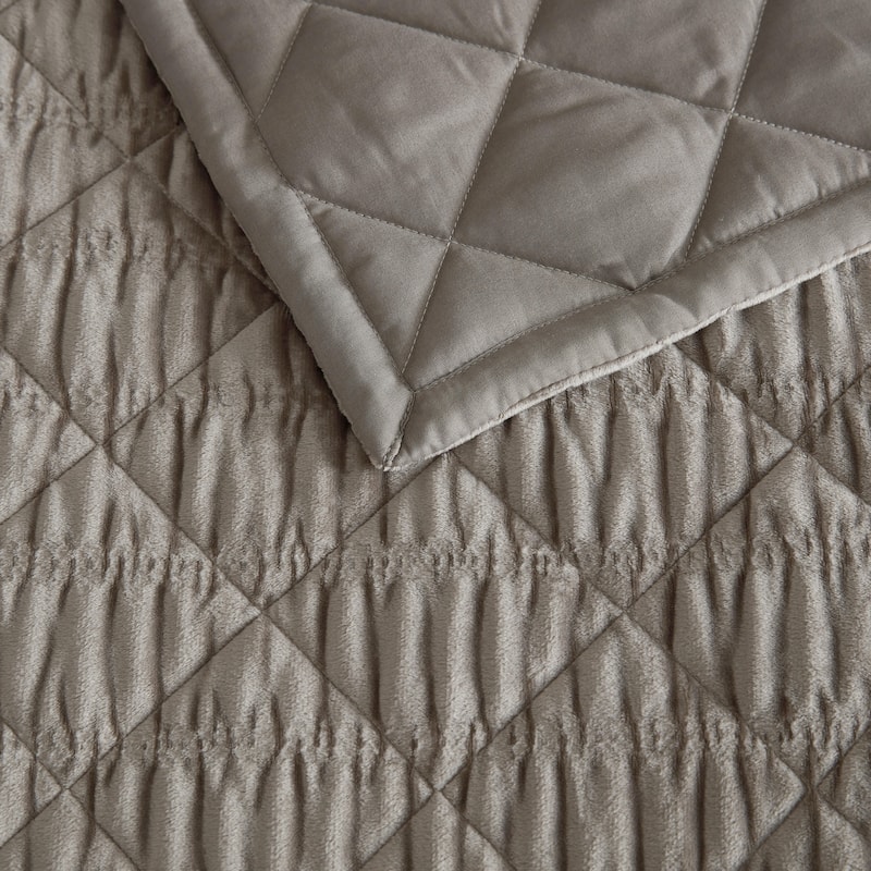 Vera Wang Solid Crushed Velvet Brown Reversible Quilt Set