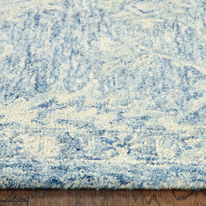 Sevita Blue Hand-tufted Wool Oriental Area Rug
