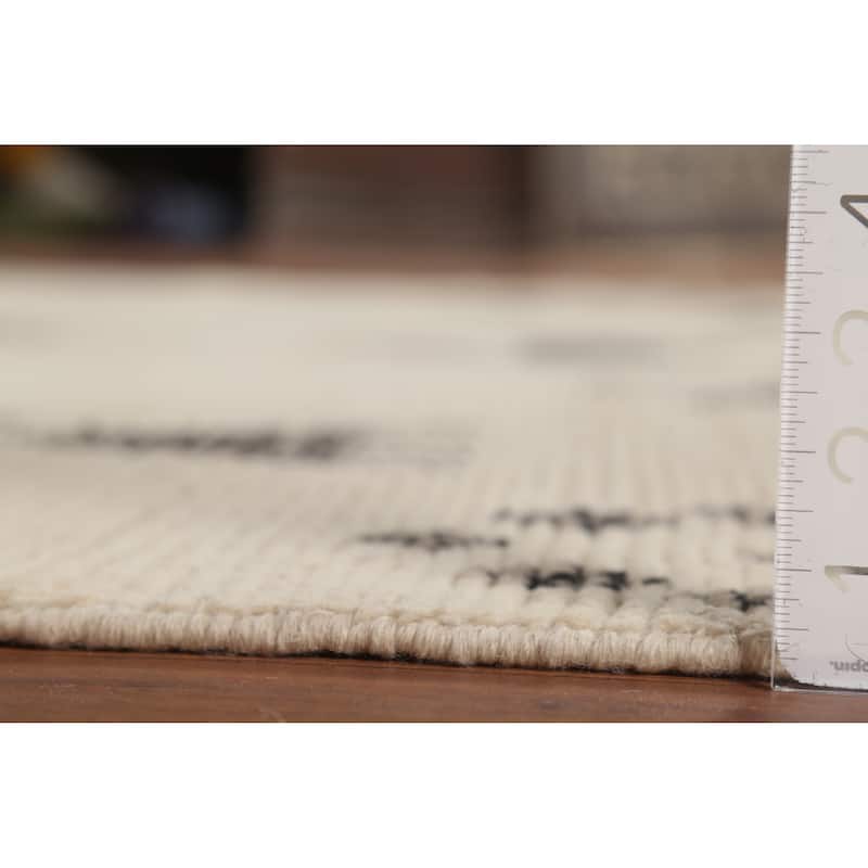 Ivory Geometric Moroccan Area Rug Handmade Wool Carpet - 6'10"x 10'10"