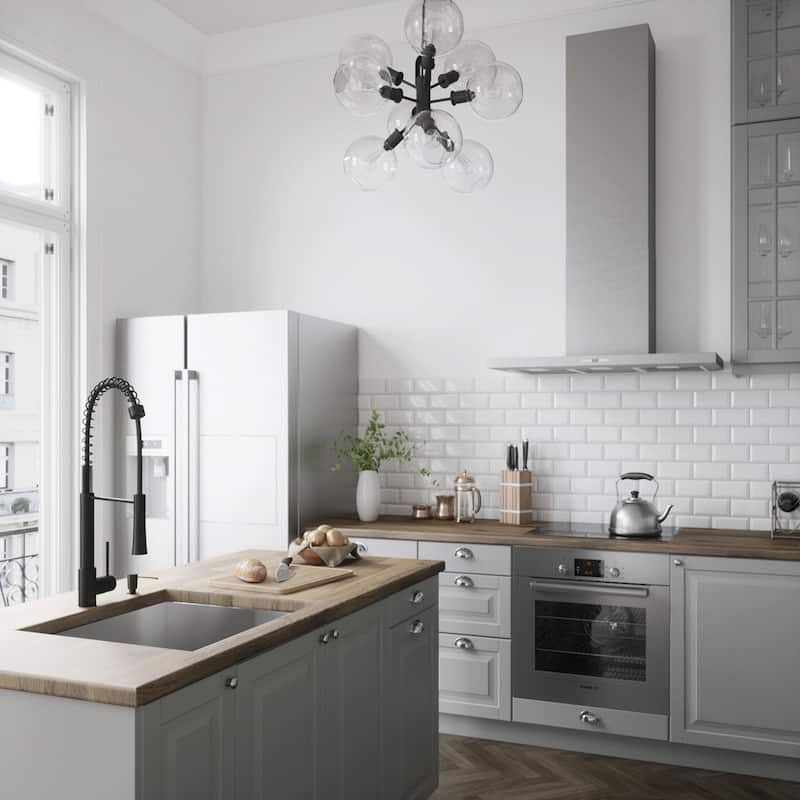 VIGO Laurelton 22" H Single Handle Pull-Down Sprayer Kitchen Faucet