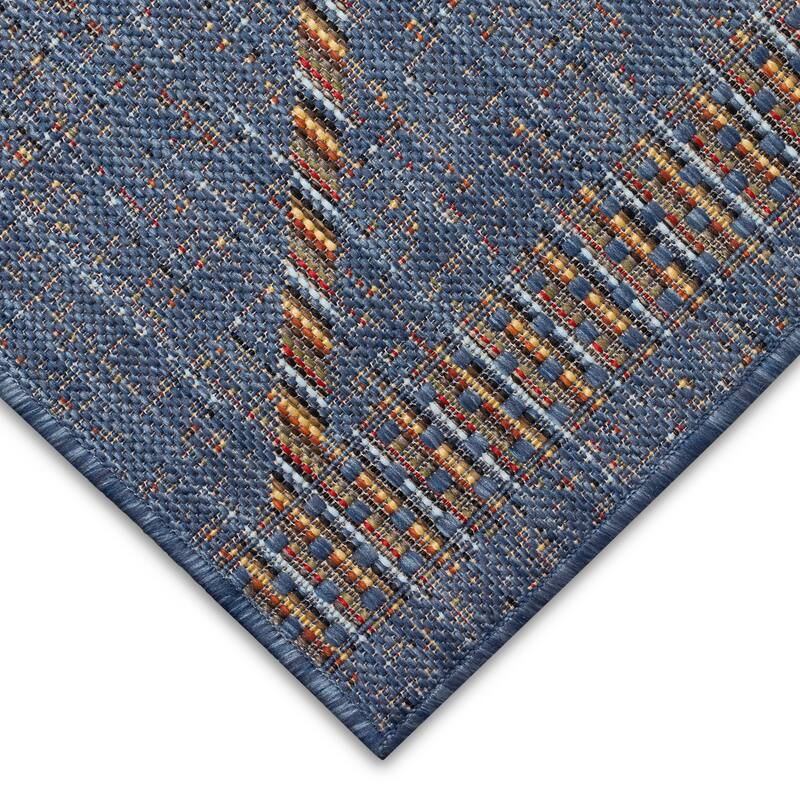 Liora Manne Avena Diamond Stripe Indoor/Outdoor Rug