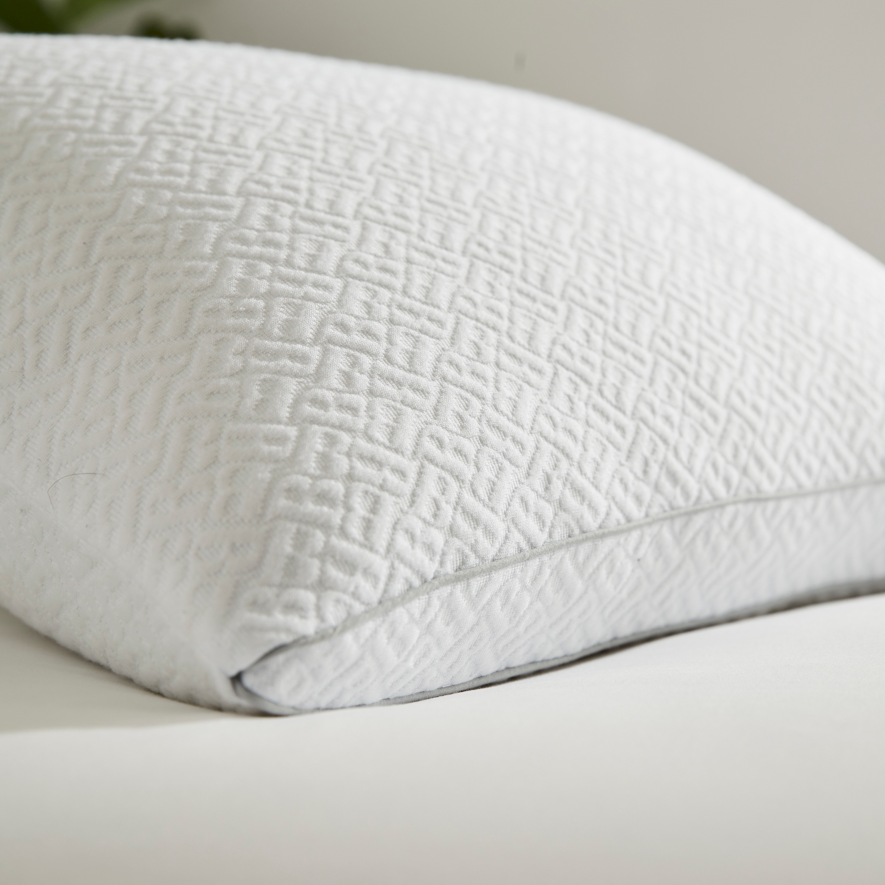 Brookstone pillow bed bath and beyond clearance