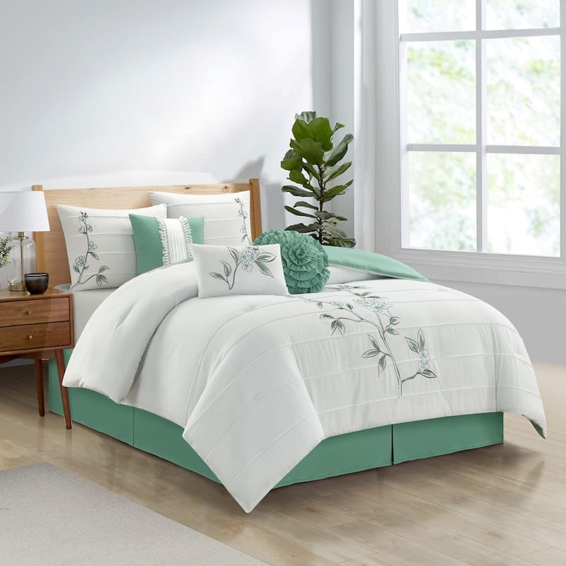 Nanshing Blair 7 Piece Botanical Comforter Set