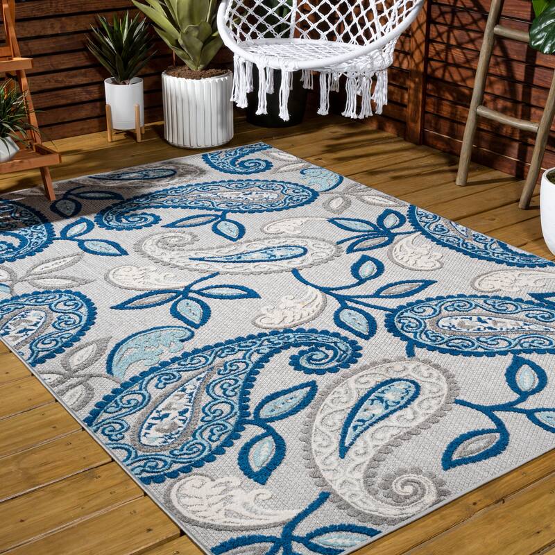 JONATHAN Y Gordes Paisley High-Low Indoor/Outdoor Area Rug