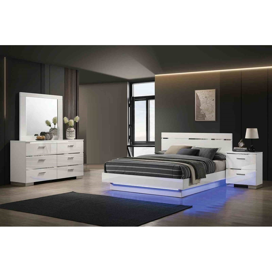 Contemporary White Finish 4 Piece Bedroom Set Bed Nightstand Dresser Mirror