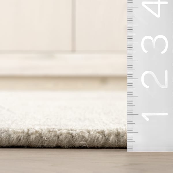 Padma Lakshmi Stillpoint Radiating Pattern Wool Rug