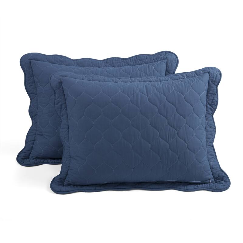 Lush Decor Coastal Chic Scallop Edge Reversible Quilt