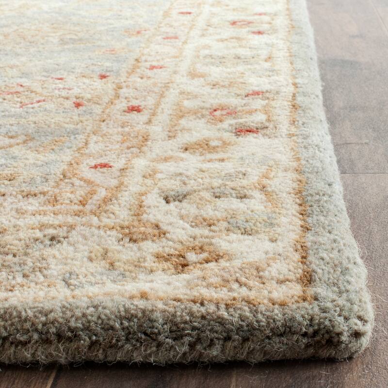 SAFAVIEH Handmade Antiquity Anner Traditional Oriental Wool Area Rug