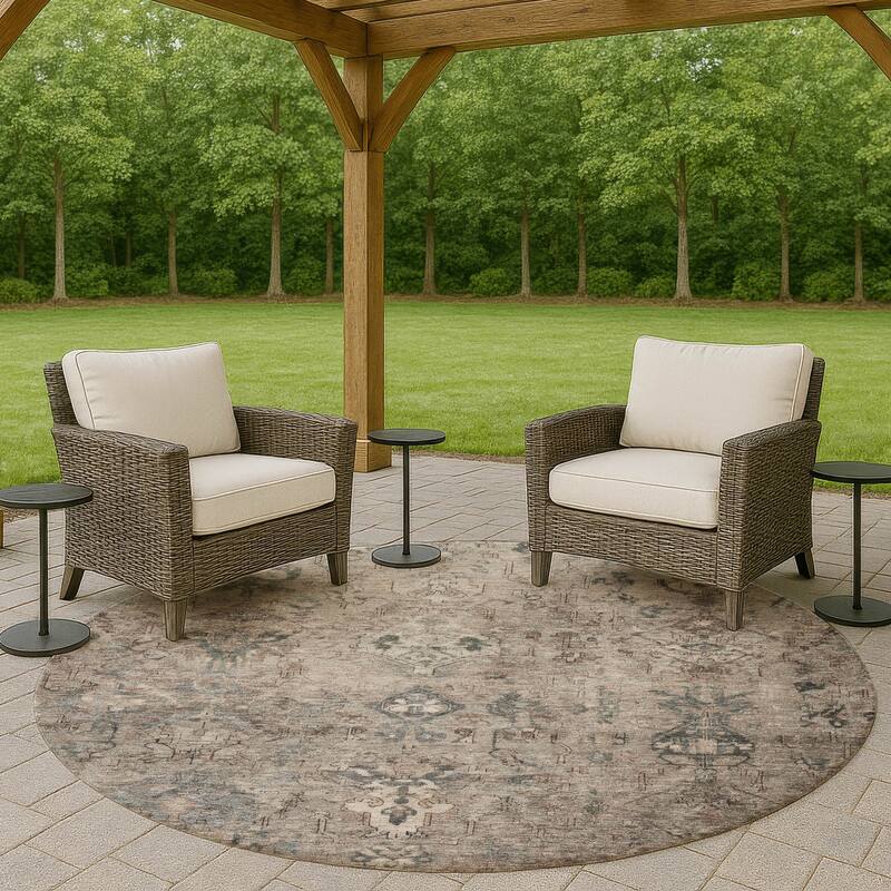 Machine Washable Indoor/ Outdoor Traditional Serenity Chantille Rug - Taupe - 8' x 8'