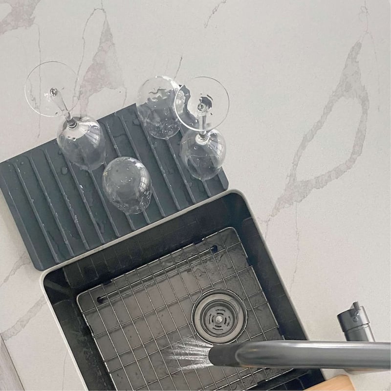 STYLISH Silicone Drying Mat and Trivet