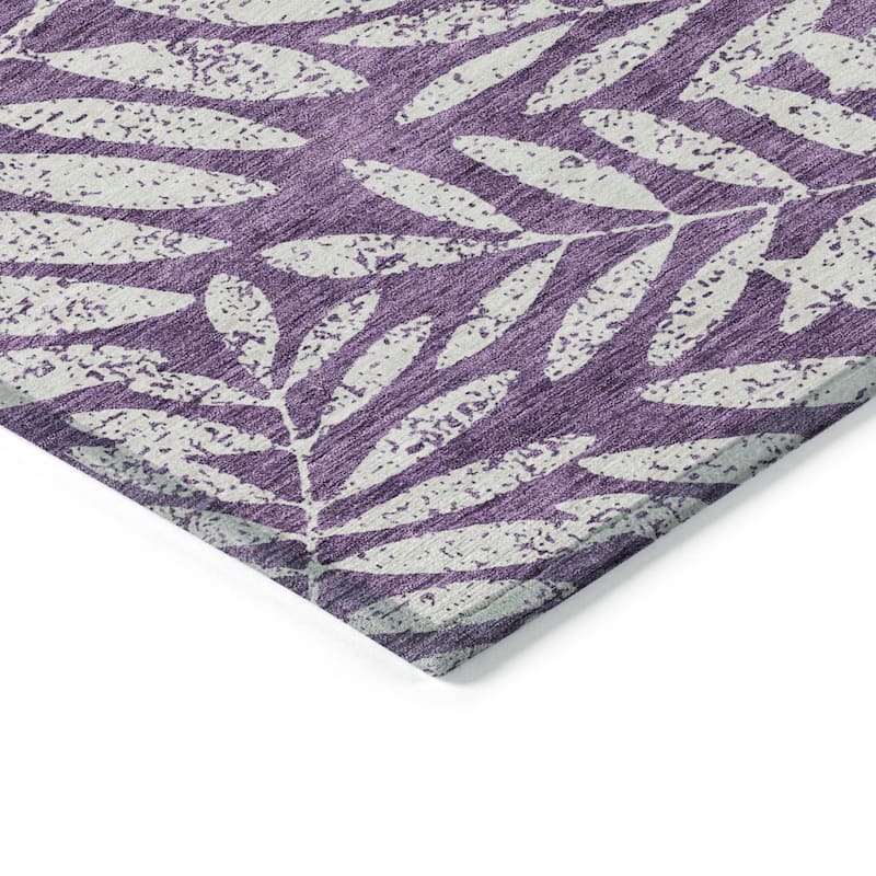 Machine Washable Indoor/ Outdoor Chantille Palm Rug