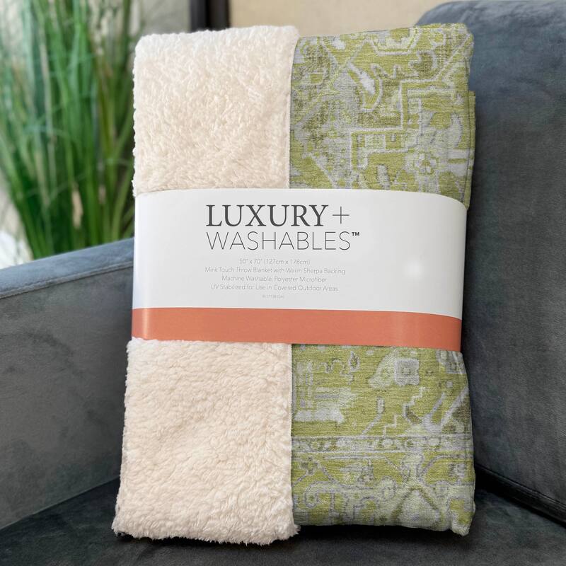 Premium Machine Washable Traditional Persian Sherpa Throw Blanket