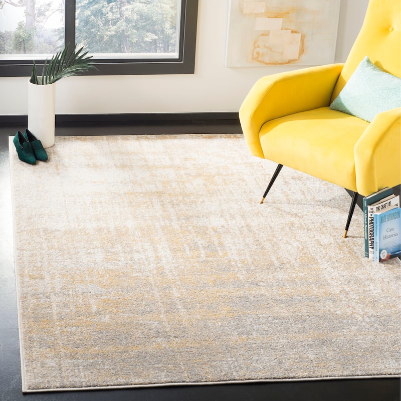 SAFAVIEH Adirondack Lida Modern Abstract Distressed Rug - 5'1" x 7'6" - Creme/Gold - Rectangle