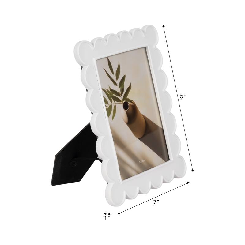 Resin Scalloped Edge Decorative Photo Frame - White