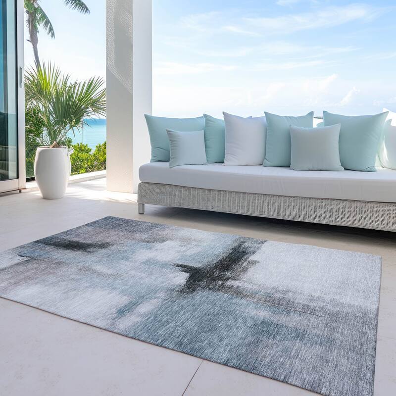 Machine Washable Indoor/ Outdoor Contemporary Abstract Chantille Rug