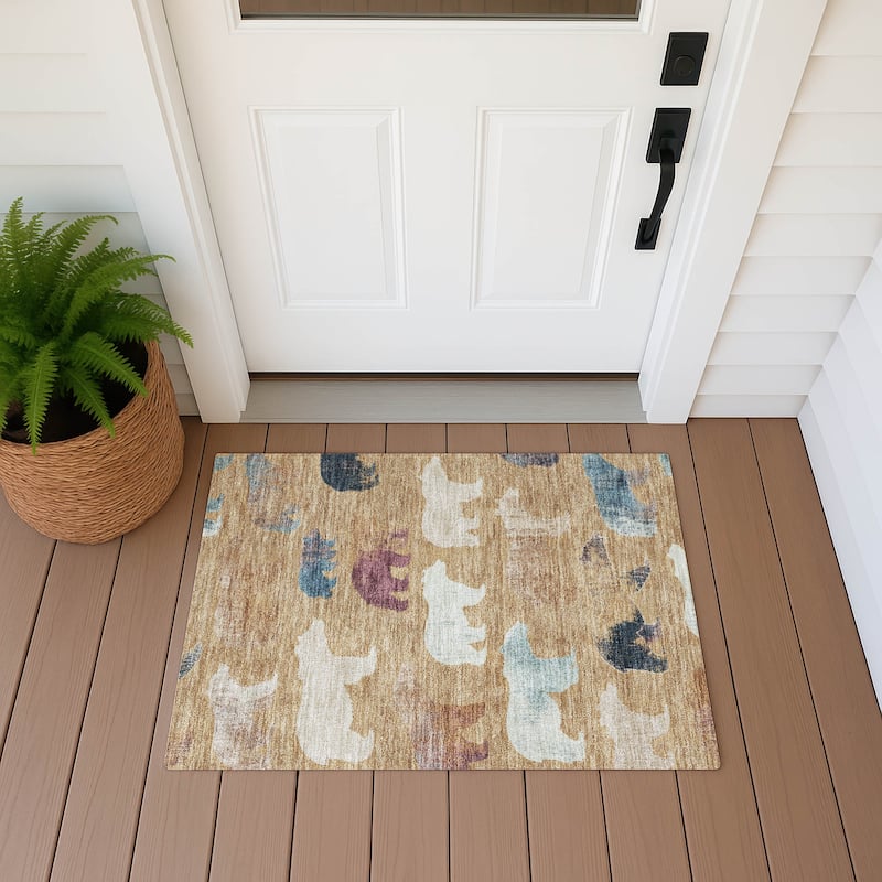 Machine Washable Indoor/ Outdoor Modern Bear Chantille Rug - Gold - 1'8" x 2'6"
