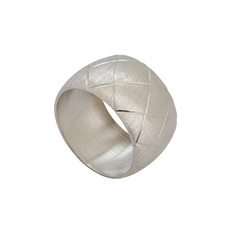 Metal Napkin Rings With Harlequin Design (Set of 4) - Set of 4 - Silver