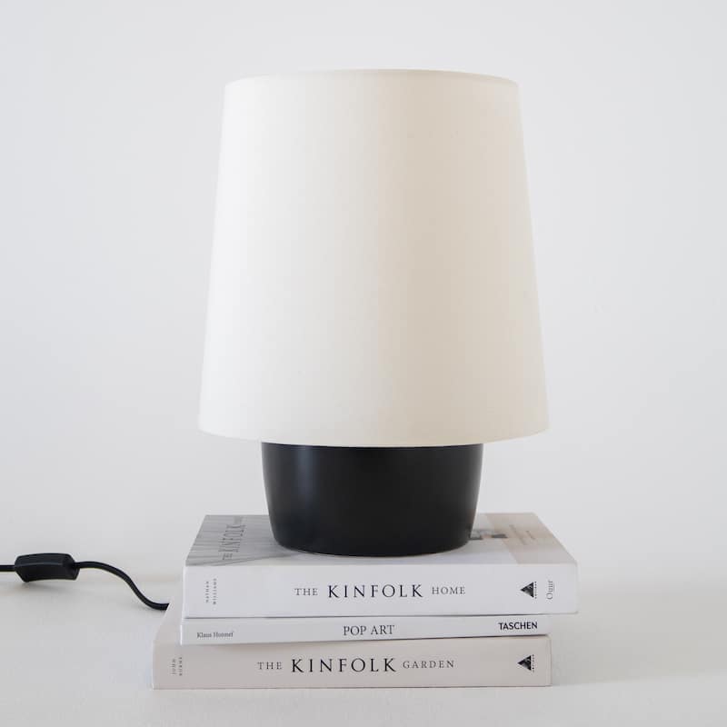 Brightech Dan 14 in Classic Matte Black Modern 9W 800Lm 3000K LED Contemporary Round Table Lamp With Cream Cotton Drum Shade