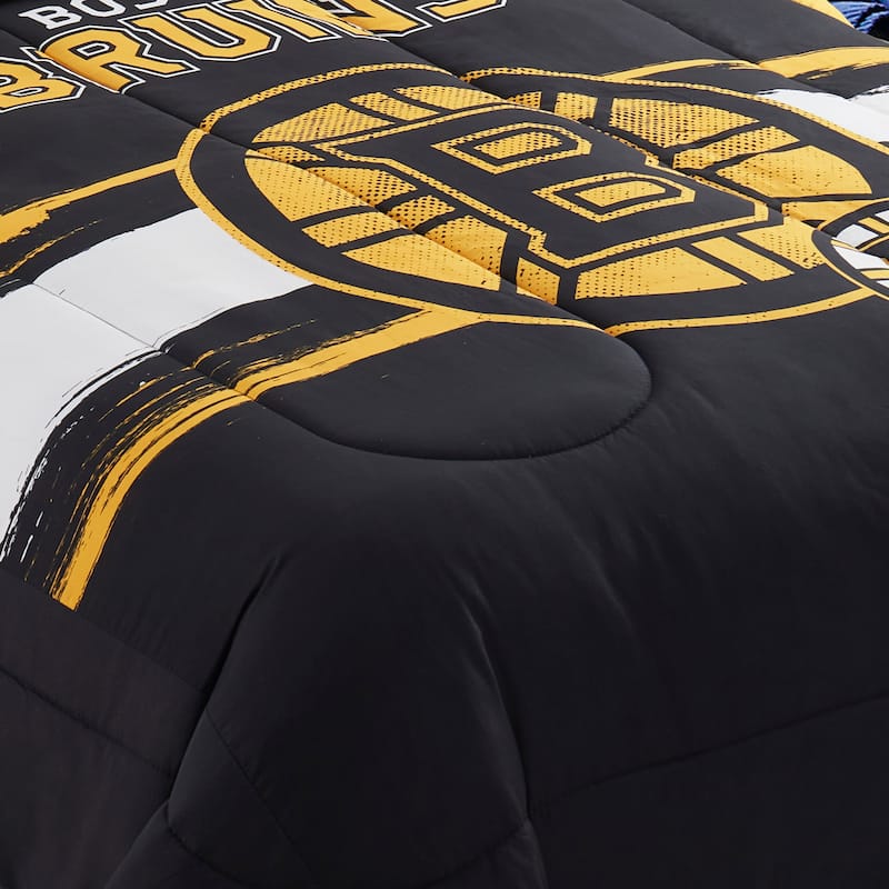 NHL Boston Bruins Officially Licenced Comforter & Sham set