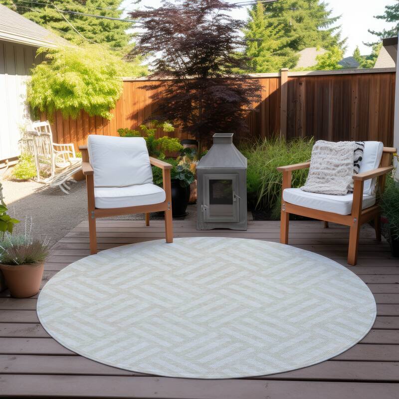 Machine Washable Indoor/ Outdoor Chantille Contemporary Geo Rug