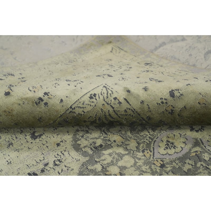 Machine Made Oriental Polyester Carpet Traditional Floral Green Tabriz Area Rug - 7' 5'' X 5' 2''