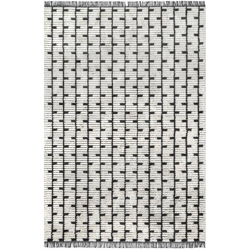 Nuloom Hayes Soft Shaggy Textured Vine Fringe Area Rug