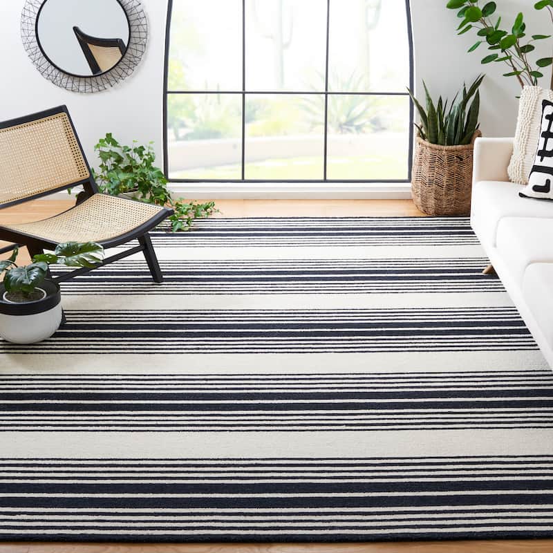 SAFAVIEH Handmade Metro Lucyna Stripe Wool Rug