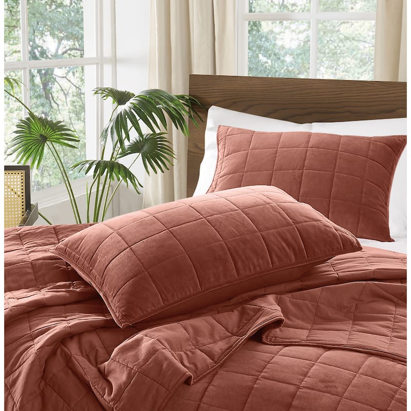 Brooklyn Loom Matte Cotton Velvet Box Stitch Quilt Set