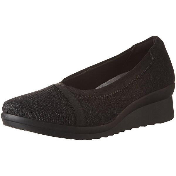 clarks closed toe wedges