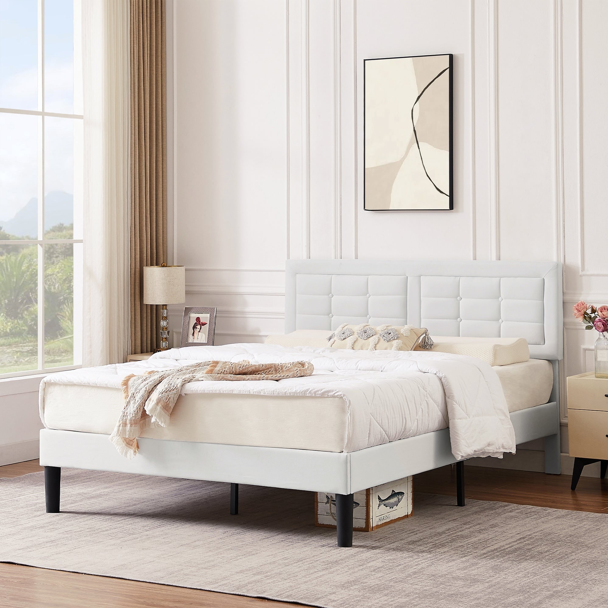 Strong Frame and Wooden Slats Support Bedframe，Platform Bed Frame with Linen Upholstered Headboard,White Bed Frames