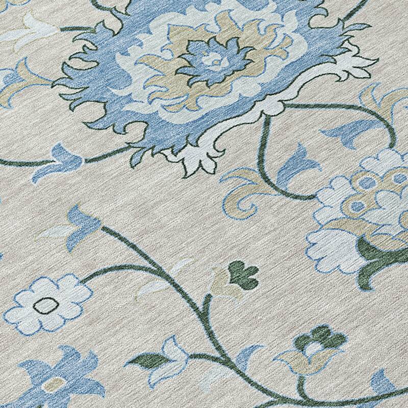 Machine Washable Indoor/ Outdoor Traditional Serena Chantille Rug