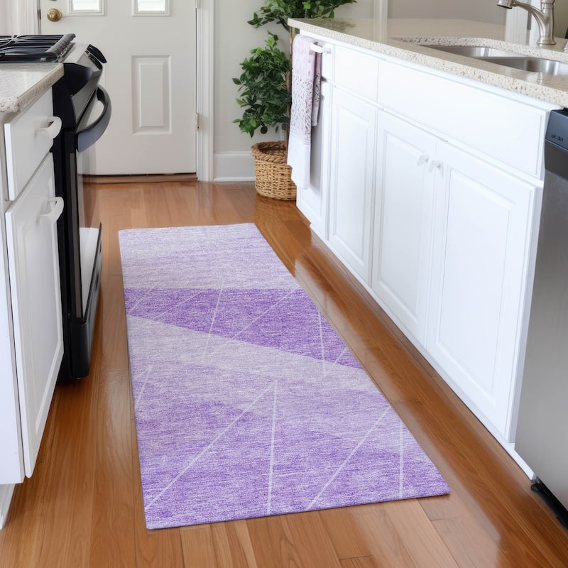 Machine Washable Indoor/ Outdoor Chantille Modern Prism Rug - Lavender - 2'3" x 7'6"