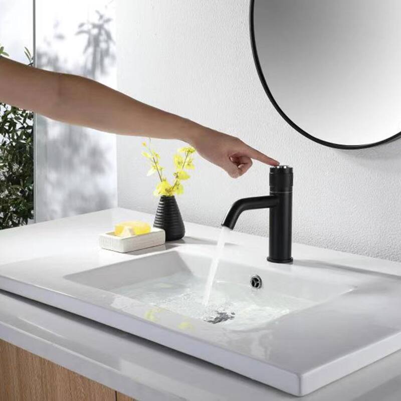 Matte Black Single Hole Bathroom Faucet